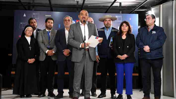 Ministro Ávila presenta a sostenedores de la educación plan para la revinculación escolar y el mejoramiento en la asistencia