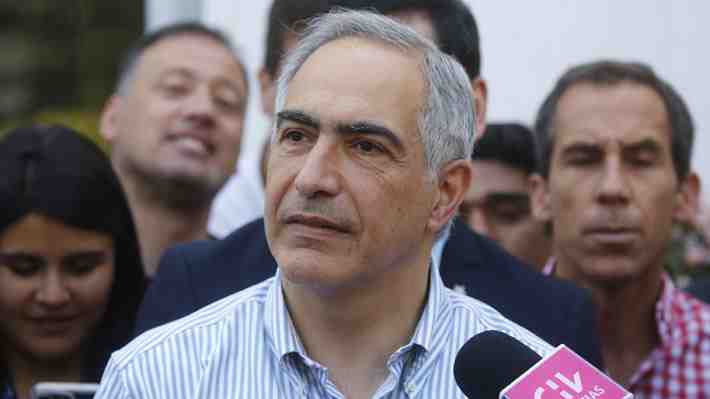 Presidente de RN: "No somos partidarios de un órgano 100% electo, siempre hemos hablado de expertos o un sistema mixto"