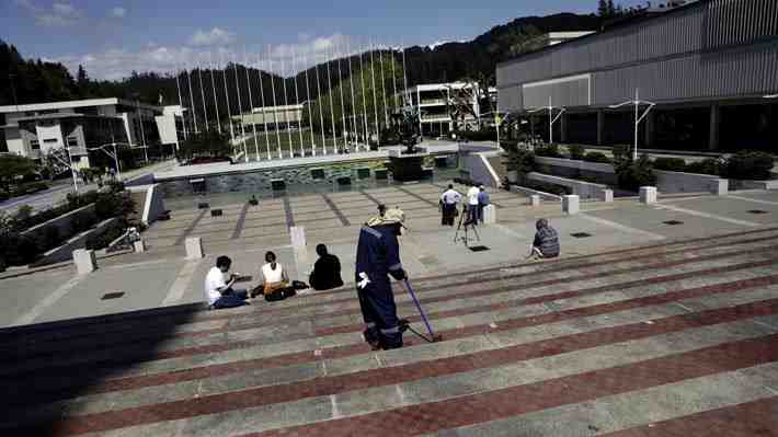 Diputados UDI piden al Mineduc intervenir en actividad en la U. de Concepción donde la CAM presentará un libro