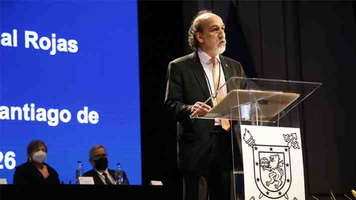 Usach justifica permiso sabático de Loncon: Cumple "con todas las actividades de acuerdo a las exigencias de la universidad"