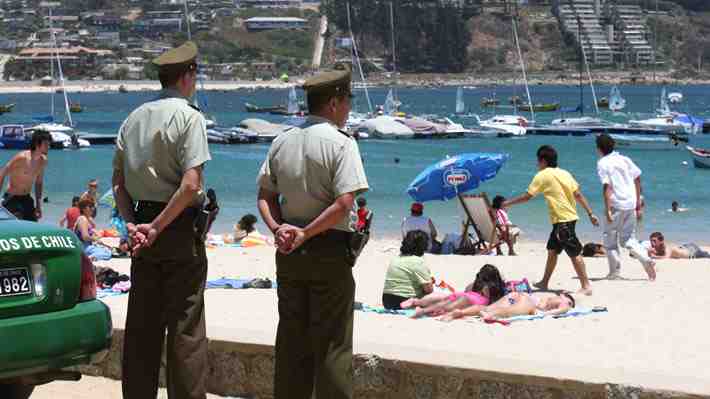 Robos, estafas y riñas por alcohol: La mutación de los delitos en verano y las recomendaciones para enfrentarlos