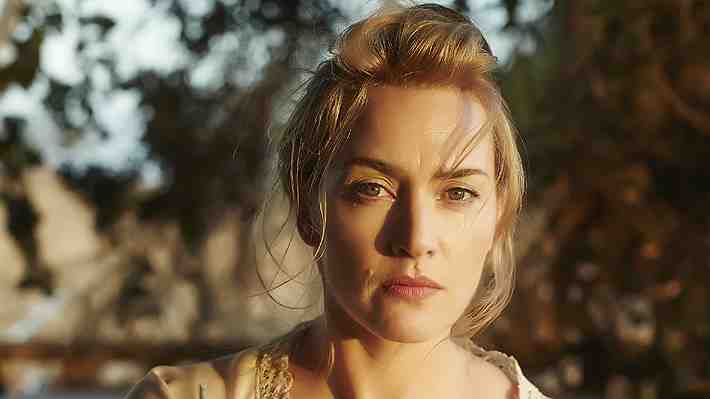 Kate Winslet responde a críticas por su apariencia física: "Si fuera un hombre, no habría tanto revuelo"