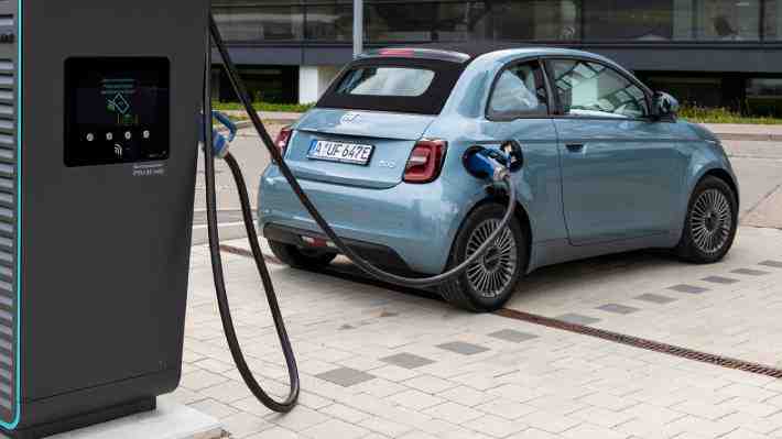Fiat ya tiene una versión con tecnología eléctrica de todos sus modelos