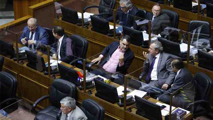 Senadores UDI anuncian su voto en contra de Marta Herrera: "Es una provocación del Gobierno"