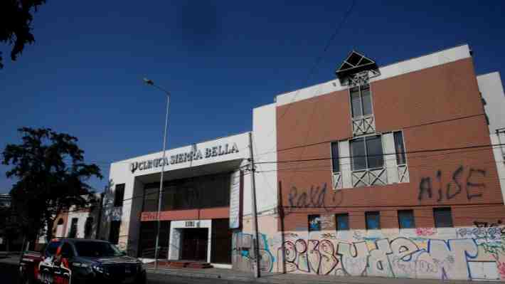 Sierra Bella: Las dudas por precio de clínica que compró Santiago y el valor de recintos cercanos y con tamaños similares