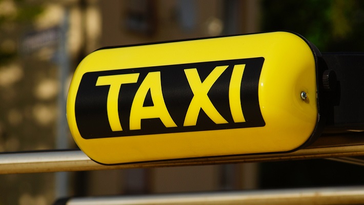 Especializarse varonil patrulla Hamburgo anuncia la prohibición de taxis diésel y gasolina desde 2025 |  Emol.com