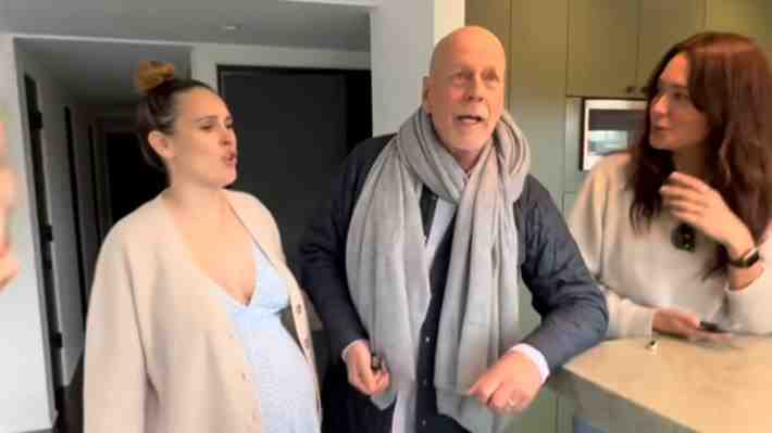 Video: Demi Moore comparte emotivo video de la celebración familiar del cumpleaños de Bruce Willis
