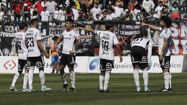Lío en Colo Colo: Revelan la medida del plantel contra Blanco y Negro por los premios de la Copa Libertadores