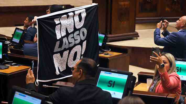 Parlamento de Ecuador aprueba avanzar a la última etapa del juicio político contra el Presidente Lasso