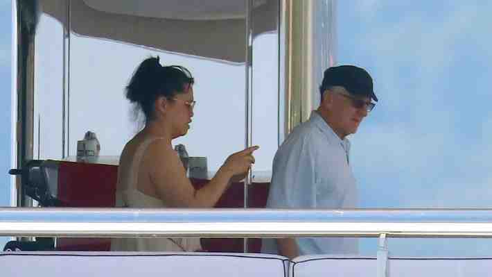 Relación habría comenzado en 2021: Una profesora de artes marciales sería la madre del séptimo hijo de Robert De Niro