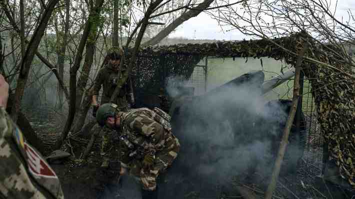 Grupo Wagner anuncia la toma de Bajmut y Kiev afirma que sus fuerzas siguen resistiendo