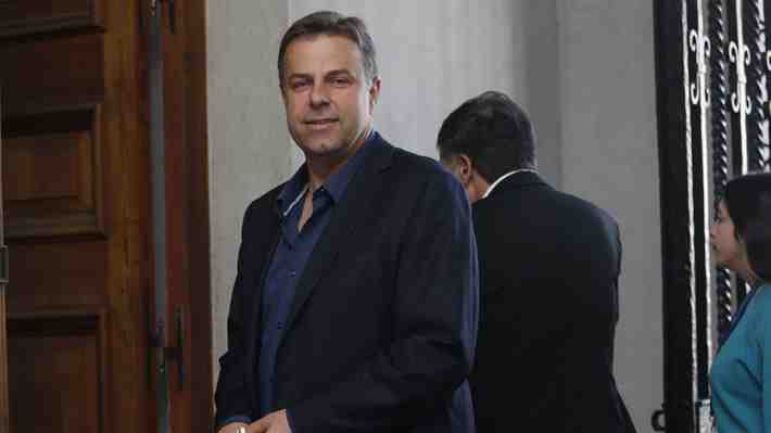 "Le mostré los dientes": Codina narra reunión con el presidente de Metro por extensión de Línea 4 a Bajos de Mena