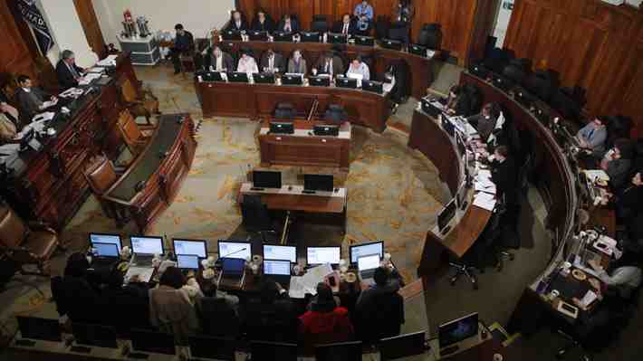 Izquierda sopesa ser minoría en el Consejo Constitucional y define primeros objetivos