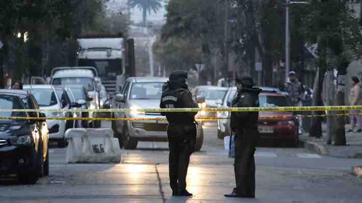 Detienen a dos carabineros por delito de extorsión a víctimas para darles protección: Fueron desvinculados