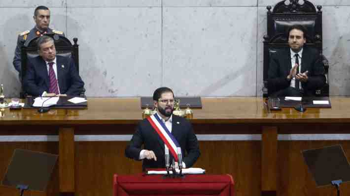 Efecto cuenta pública: 43% apoya condicionar una reforma tributaria a medidas que fomenten crecimiento e inversión