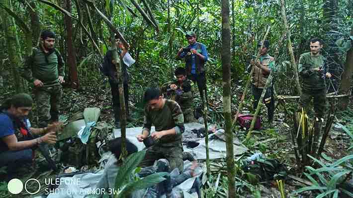 Reportan hallazgo con vida de los cuatro niños perdidos hace 40 días en la selva de Colombia tras accidente aéreo