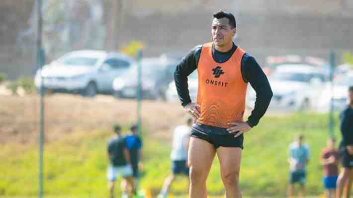 Esteban Paredes sorprende y volvería al fútbol en la Segunda División