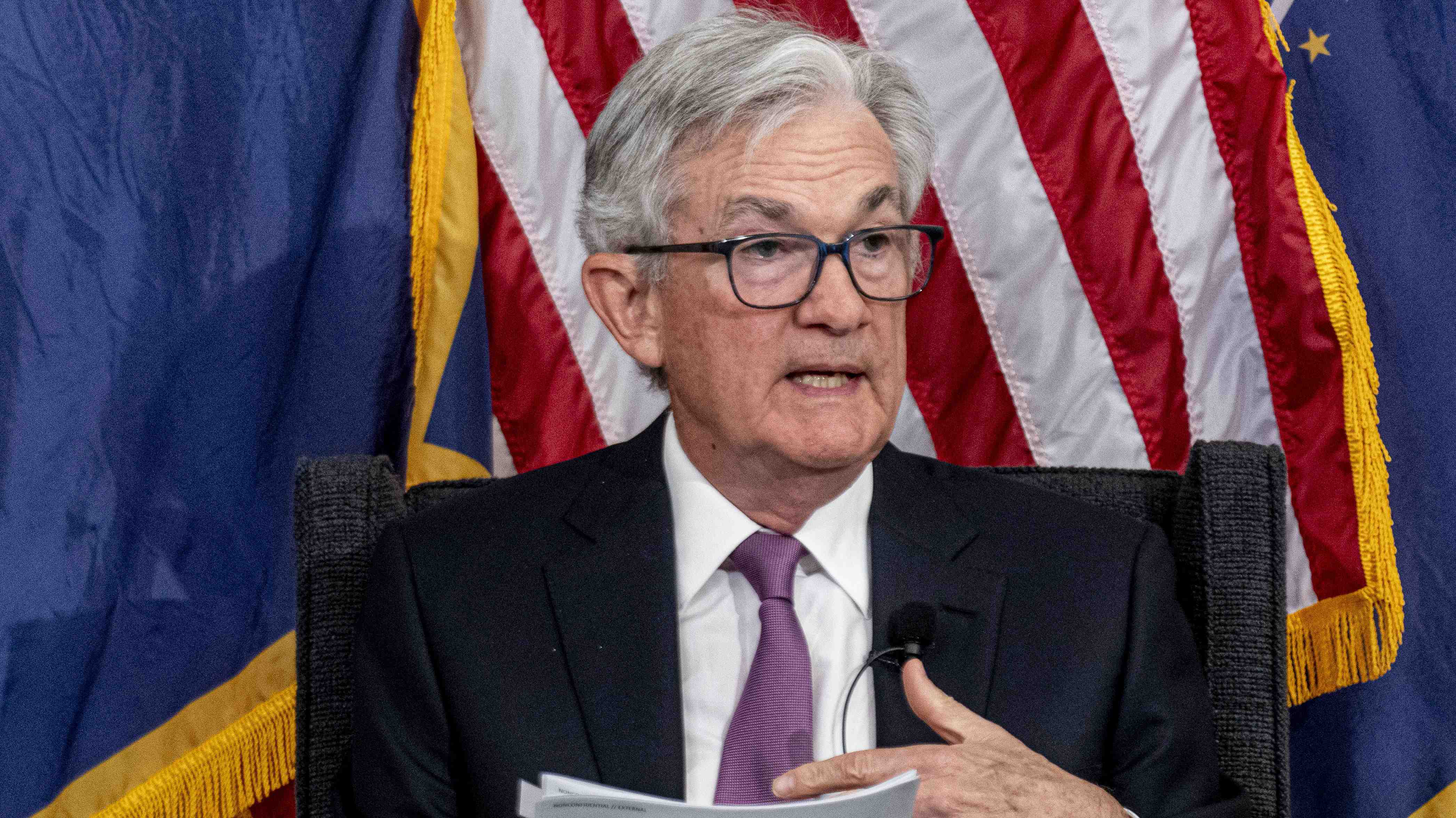 Tras 15 meses de aumentos: Fed aplica pausa a alzas de tasas de interés de EE.UU., pero prevé nuevas subidas