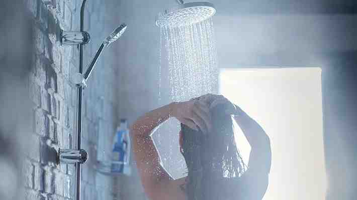 ¿Te lavas el pelo todos los días?: Conoce los pros y contras de esta práctica