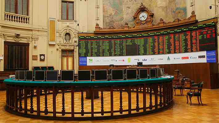 Ante euforia bursátil: Expertos analizan cuál sería el nuevo techo del IPSA y de qué depende que siga batiendo récords