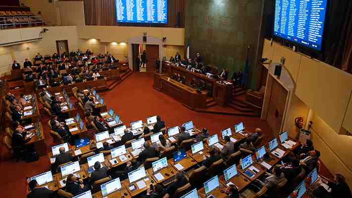 Cámara manifiesta "extrema preocupación" respecto a la comisión contra la Desinformación: Revisa cómo votaron