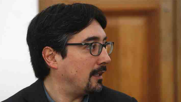 Latorre (RD) se desmarca de acusaciones de Ñanco: "No es bueno caer en especulaciones, sobre todo si no hay pruebas"