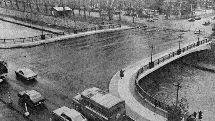 Las calles, plazas y puente que la Municipalidad de Santiago podría cambiar el nombre ante los 50 años del golpe