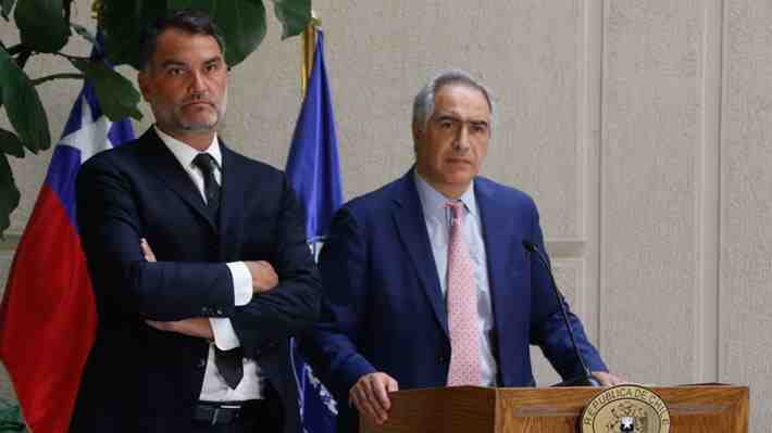 UDI y RN desestiman "pacto fiscal" con el Gobierno y apuntan a "cortina de humo" y "manto de impunidad" por caso Convenios