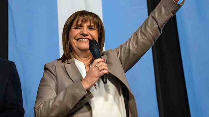 De "Perón o muerte" a "el cambio o nada": Las vueltas de Patricia Bullrich, la precandidata de la derecha argentina