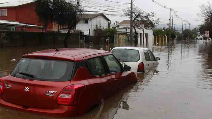 Senapred informa que 42 mil personas se mantienen aisladas y cifra de damnificados por sistema frontal aumenta a 24.922