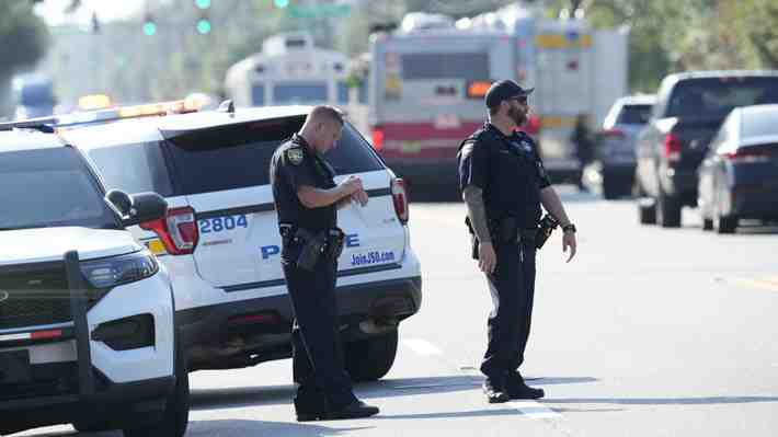 Ataque armado al norte de Florida deja al menos cuatro muertos: Autor de los disparos fue abatido