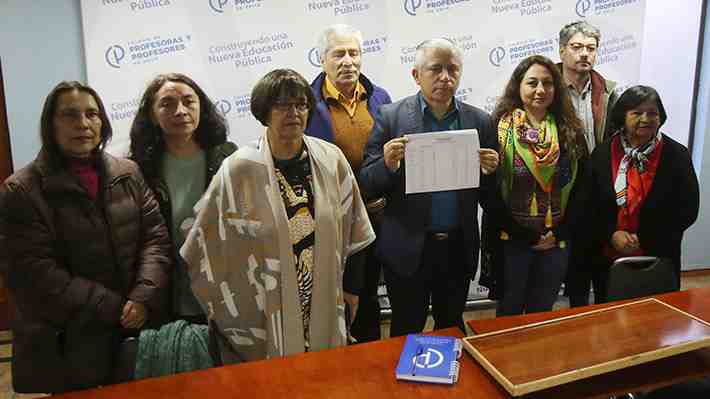 De los resultados del Simce a la suspensión de clases por lluvias: El escenario educativo ad portas del paro de profesores
