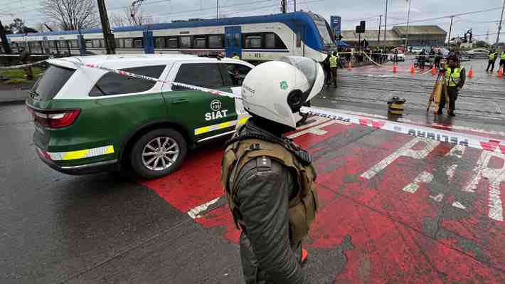 Lesionados por choque de bus con tren en San Pedro de La Paz: Dos menores graves y un doctor es el más complicado