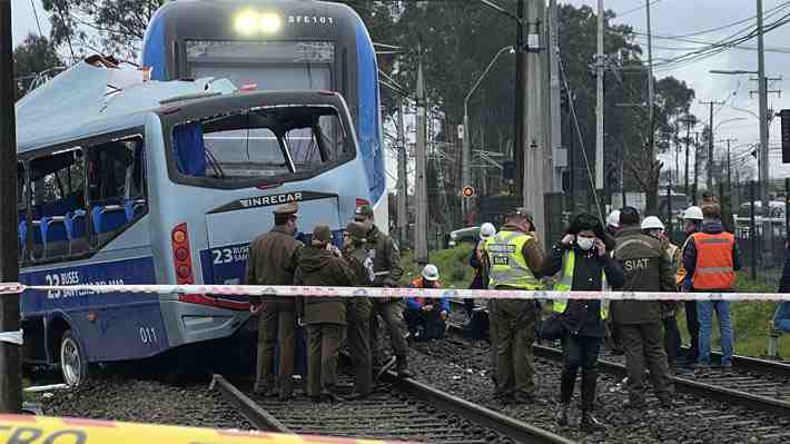 Dos de los profesores muertos trabajaban en un colegio que sufrió la pérdida de docentes en otro accidente de tren