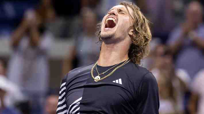 Alexander Zverev se descoloca tras inédita situación en victoria sobre Jannik Sinner en el US Open