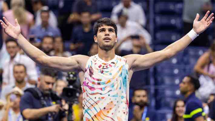 Carlos Alcaraz aplastó a Alexander Zverev y se metió en semis del US Open: Mira puntazos, el festejo y las llaves