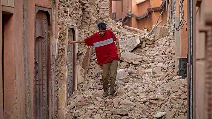 Número de fallecidos por terremoto en Marruecos supera el millar: Países envían condolencias y ofrecen ayuda
