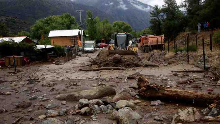Lluvias en el sur: Viviendas afectadas superan las 500 y son más de seis mil las personas que permanecen aisladas