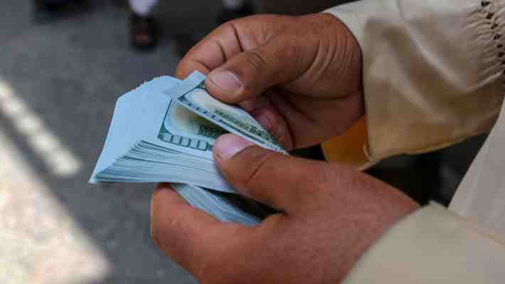 Dólar se dispara $13 tras discurso de Jerome Powell en Estados Unidos