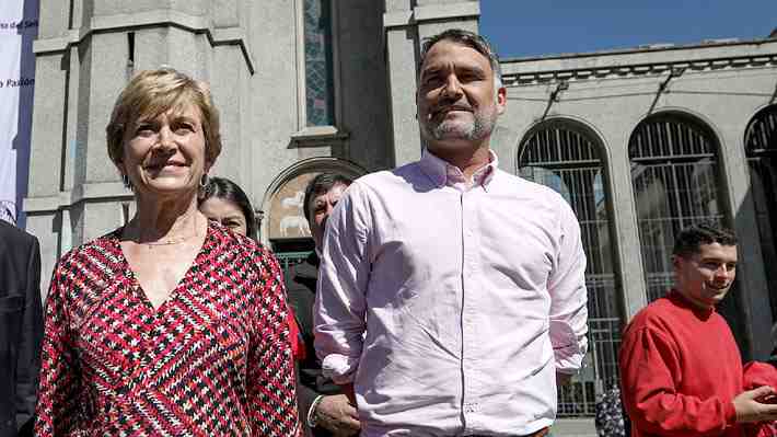 Matthei recalca que proceso constitucional "debe cerrarse ahora", pero difiere de Macaya sobre aprobar actual propuesta