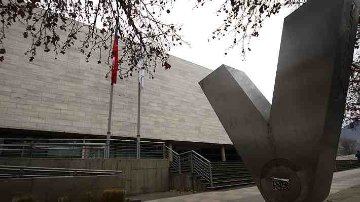 Caso Torrealba: Municipalidad de Vitacura desvincula a tres funcionarios tras proceso administrativo