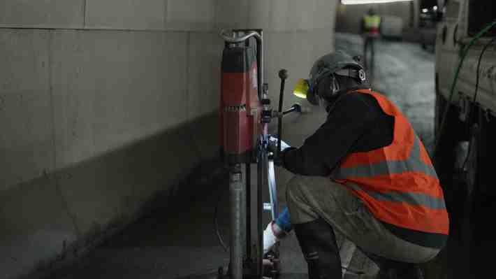 Filtraciones de agua: AVO 1 habilita en horario punta una segunda pista de vía expresa en el eje norte-sur