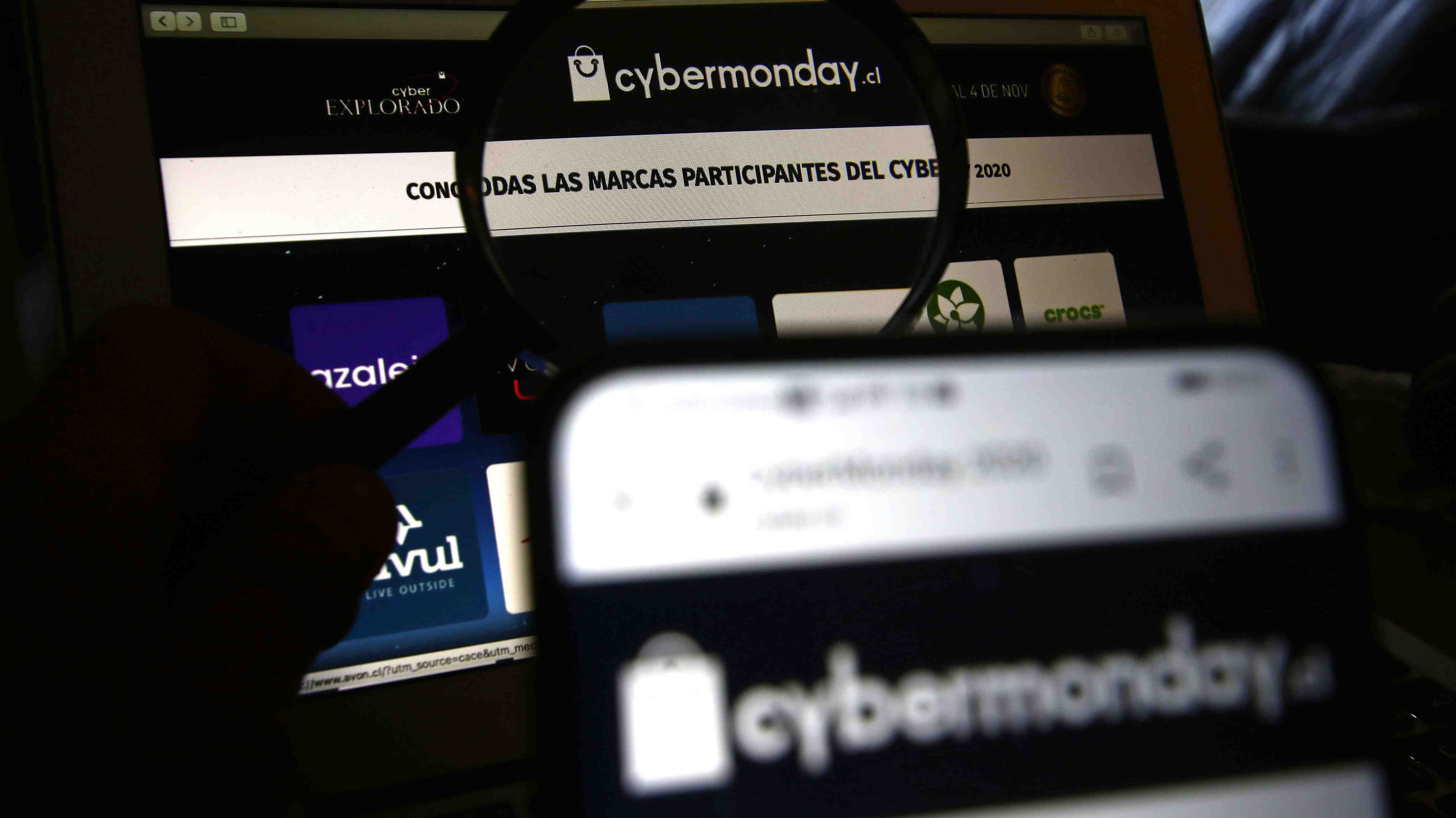 CyberMonday: Sernac anota una reducción del 28% en reclamos de consumidores respecto a evento de mayo