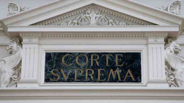 Corte Suprema accede a otorgar otra prórroga de seis meses para la aplicación del fallo sobre tabla de factores a isapres