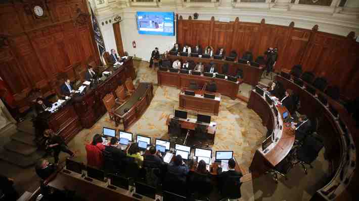 Comisionados entregan dispar balance sobre el texto constitucional y el alcance de los acuerdos