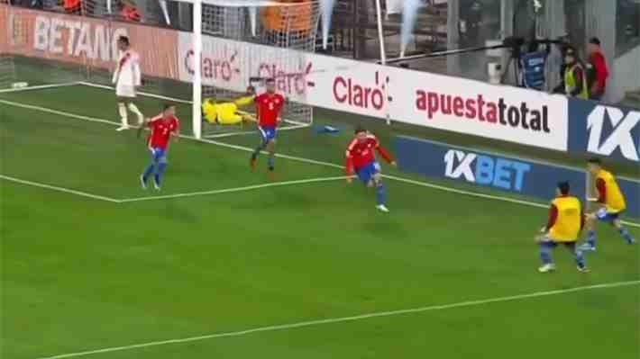 Mira los goles con que Chile venció a Perú por Clasificatorias
