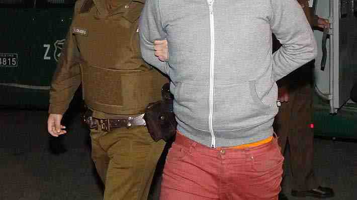 Carabineros detiene a cuatro sujetos tras persecución en Vitacura: Dos tienen 14 años