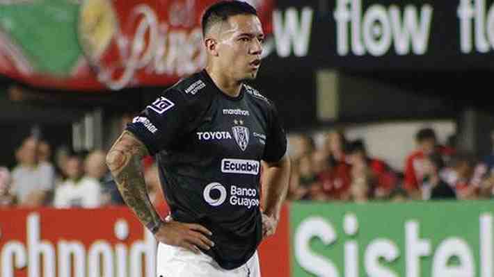 Denuncian a seleccionado de fútbol por VIF en Valparaíso: Carabineros dice que se fugó