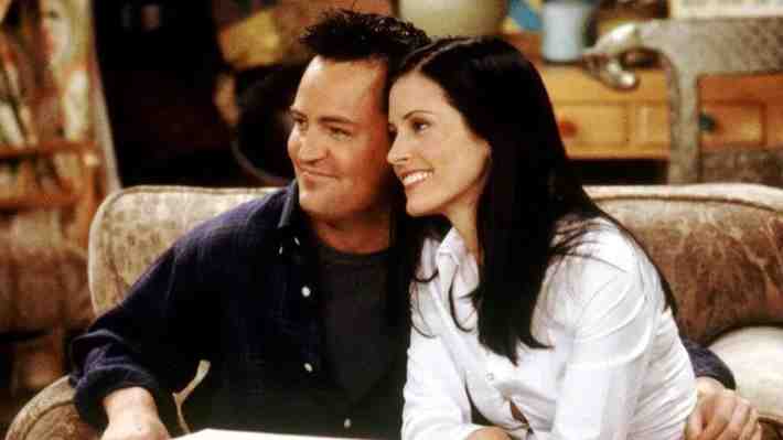 "Te extraño todos los días": Courteney Cox también despide a Matthew Perry con inédita historia sobre su "amor" en "Friends"