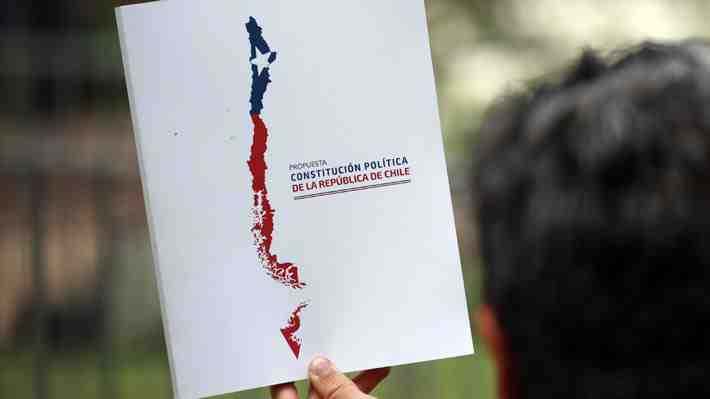 ¿Combate a la corrupción?: Las normas que establece la propuesta de Constitución en materia de probidad y transparencia